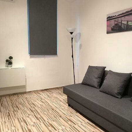Студио Чайка Бургас Център Bagian luar foto